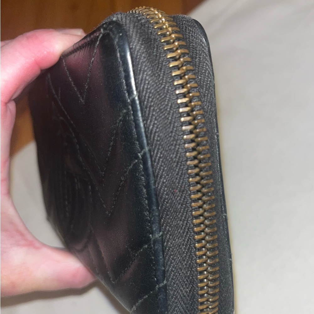 Gucci Marmont Calfskin Matelasse Zippy Wallet 🔥 - Picture 4 of 12